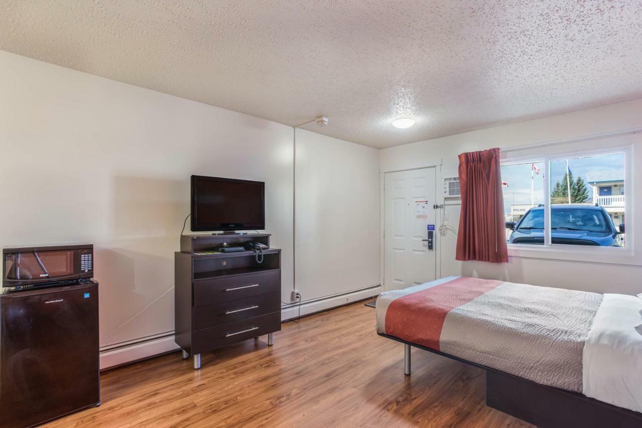 Motel Bo-Camrose, Ab Esterno foto